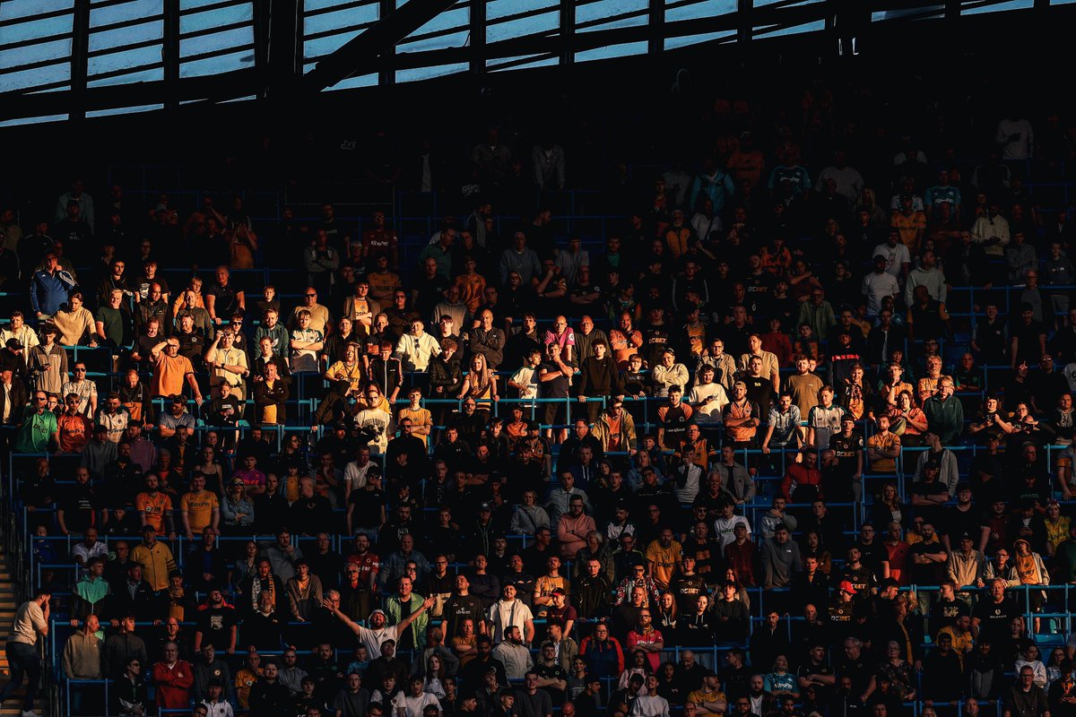 Thank you for all of your support throughout tonight's game. 

You were superb 👏