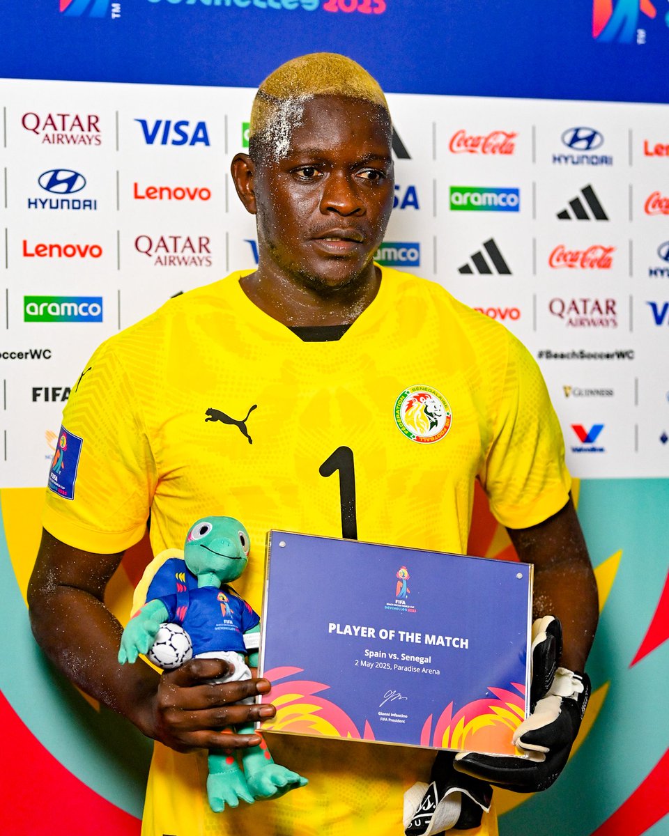 Fsfofficielle's tweet photo. Alseyni Ndiaye élu homme du match contre l’Espagne. #FIFAWCBS2025 ✨🔝 https://t.co/eoPXLp2AdL