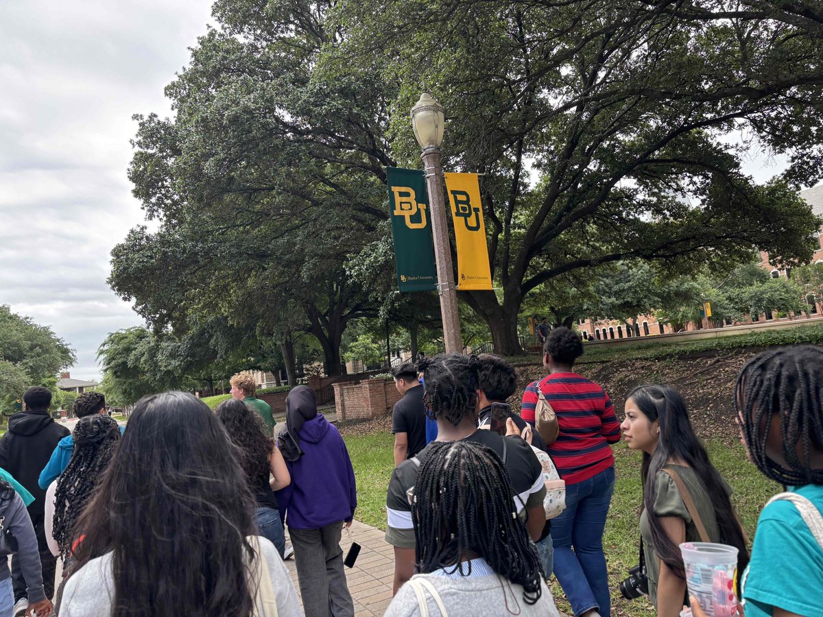 Thank you <a href="/Baylor/">Baylor University</a> #baylorjprnm
<a href="/AliefECHS/">Alief Early College</a>
#ChooseExcellence #EveryKnightEveryDay