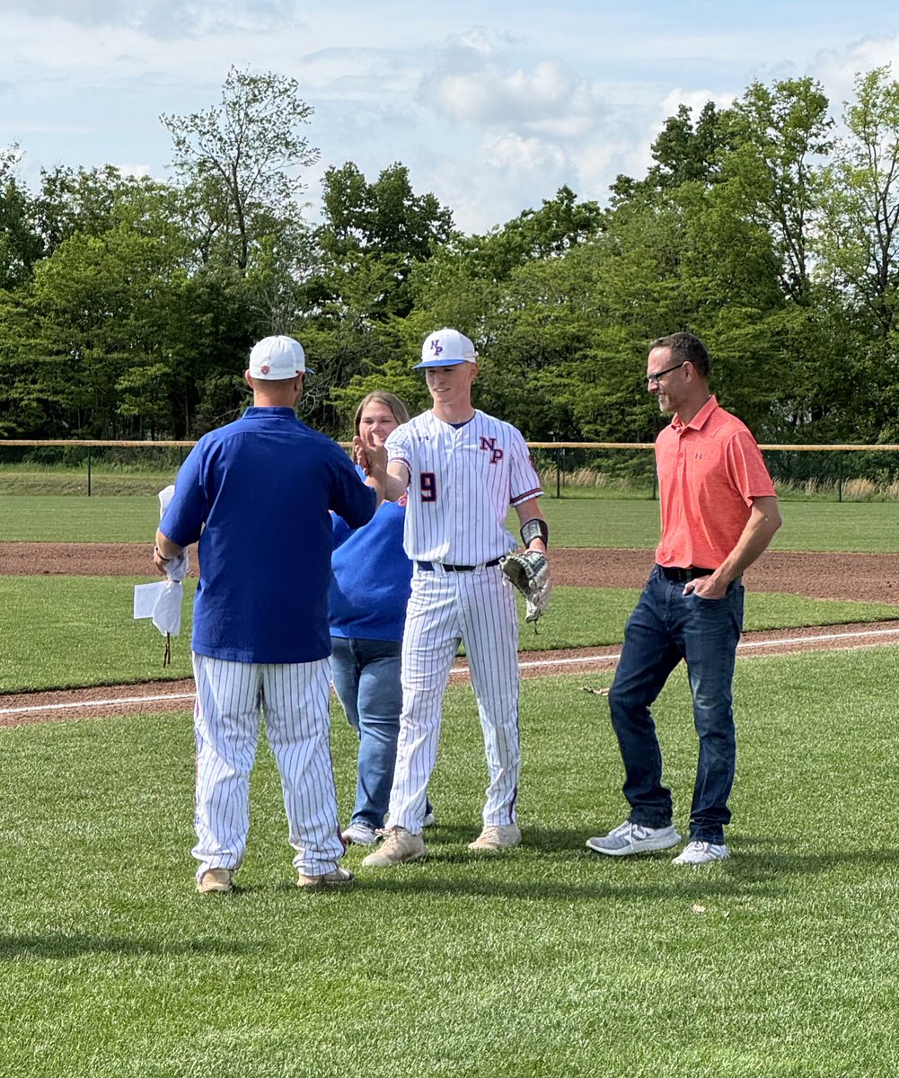 North Point Grizzlies tweet media