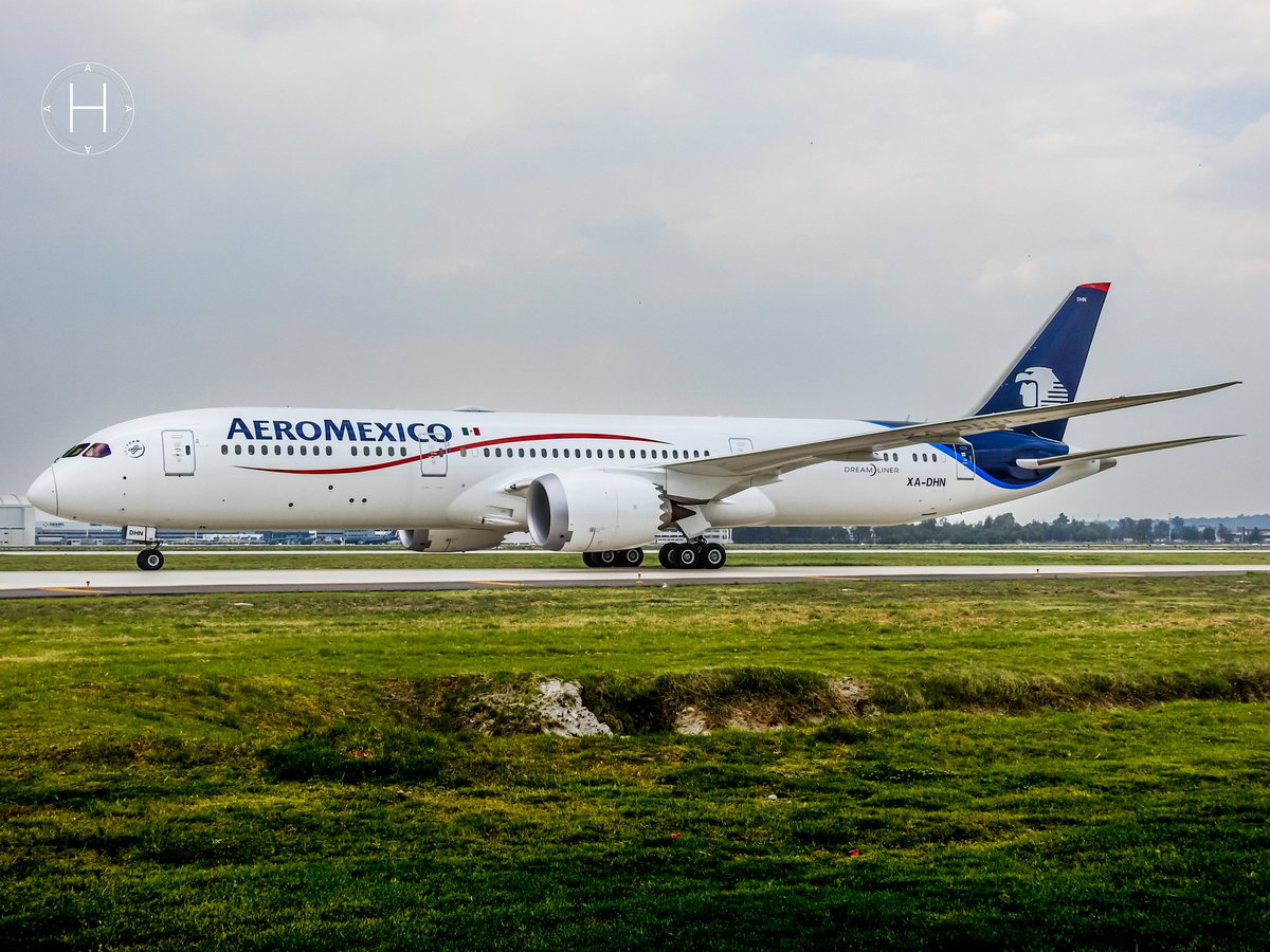 El gigante del 'Caballero Águila 🦅' desde el <a href="/aifaaero/">Aeropuerto Internacional Felipe Ángeles</a>

<a href="/Aeromexico/">Aeroméxico</a> 🇲🇽 <a href="/Boeing/">The Boeing Company</a> 787-9 con matrícula XA-DHN

¿Haz visto ésta aeronave? Dilo en los comentarios.

#photooftheday #pasion #aviation #aviacao #plane #flight #pilot #spotting #love #colombia #bogota #mexico #cdmx