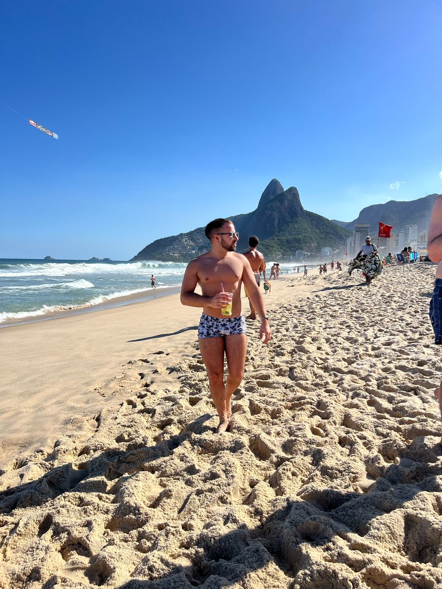 Sebalm12's tweet photo. Hola Rio, Madre Gaga te vine a Ver https://t.co/IjCWxisVFq