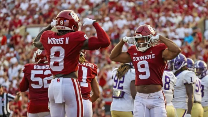 ykitsmatthew's tweet image. #AGTG After a conversation with @MiguelChavis65 I’m blessed to receive an offer from University Of Oklahoma. Go Sooners!
@OU_Football @CoachVenables
@Coach_SandersQ @coachbschu @247recruiting @PrepRedzoneAR
@TD_Redd