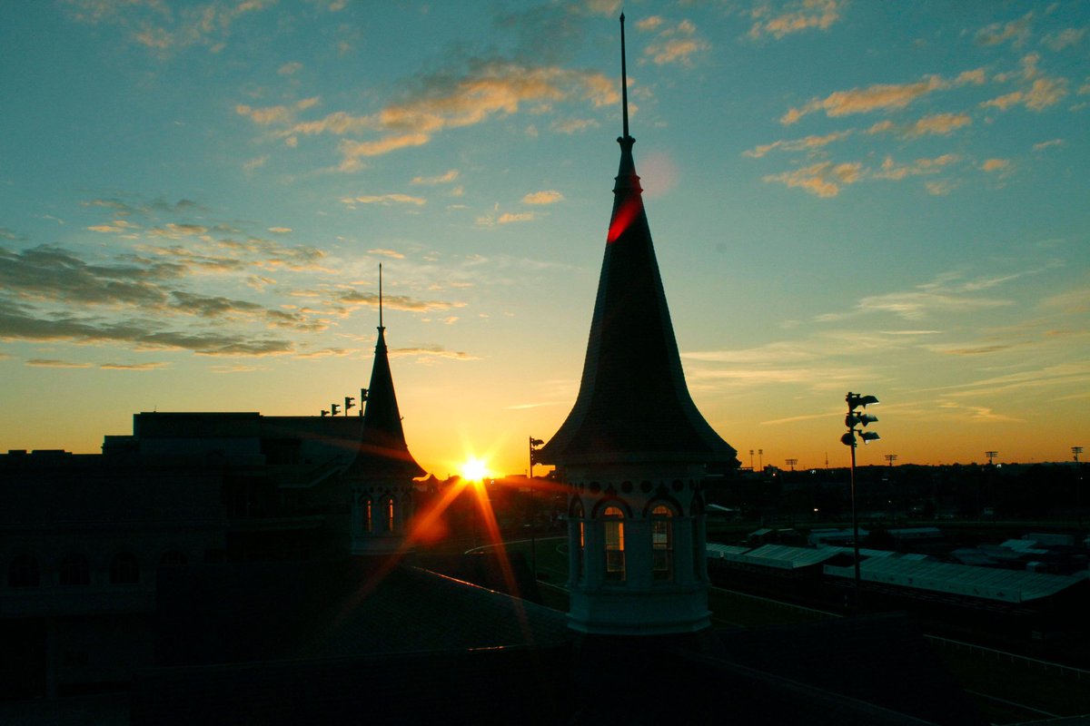 It’s that wonderful time of year again, the exhilarating Triple Crown 👑 👑👑season, beginning with the iconic Kentucky Derby🌹. This prestigious event is not just a celebration of horse racing; it is a magnificent tribute to the dedication and hard work…➡️ read more ➡️