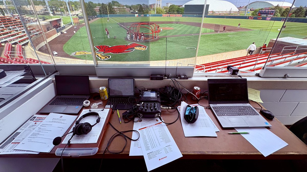 Corey Riggs 🎙 tweet media