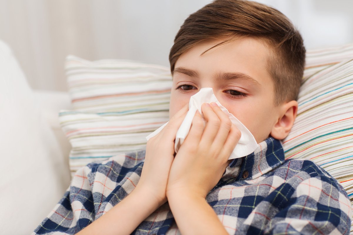 TorontoClinic's tweet photo. Suffering from Spring Allergies in Toronto? 

Say goodbye to sneezing, brain fog, and itchy eyes — and say hello to natural relief.

#torontonaturopath #springallergies #FeelBetterNaturally

https://t.co/pLaJn7wGkV https://t.co/l2TWF1zWtK