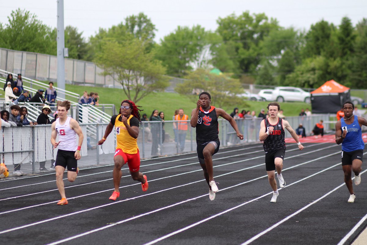 Tigers go 2-3 in the 100m dash. 

🥈Clayton Lakatos - 10.92
🥉Cincere Ruffin - 10.96
