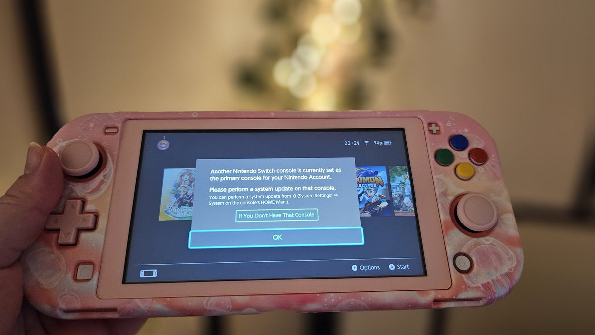 Telominas's tweet image. This, my friends. THIS is what I was worried about #virtualgamecard #Nintendo #nothappy

I have problem free been playing this game after ONE 3 sec verification with internet (that I can share from my phone when not at home). But now??? No more easy switch ...Switch.