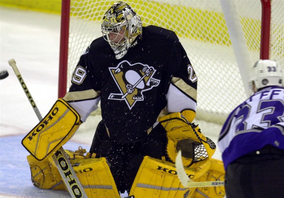 Marc-Andre Fleury, thank you for all the memories.

If there was a goaltending Mount Rushmore, you'd be on it. 

#Legend