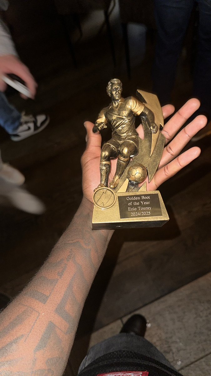 I thank God for allowing me to get another golden boot🙏🏾❤️