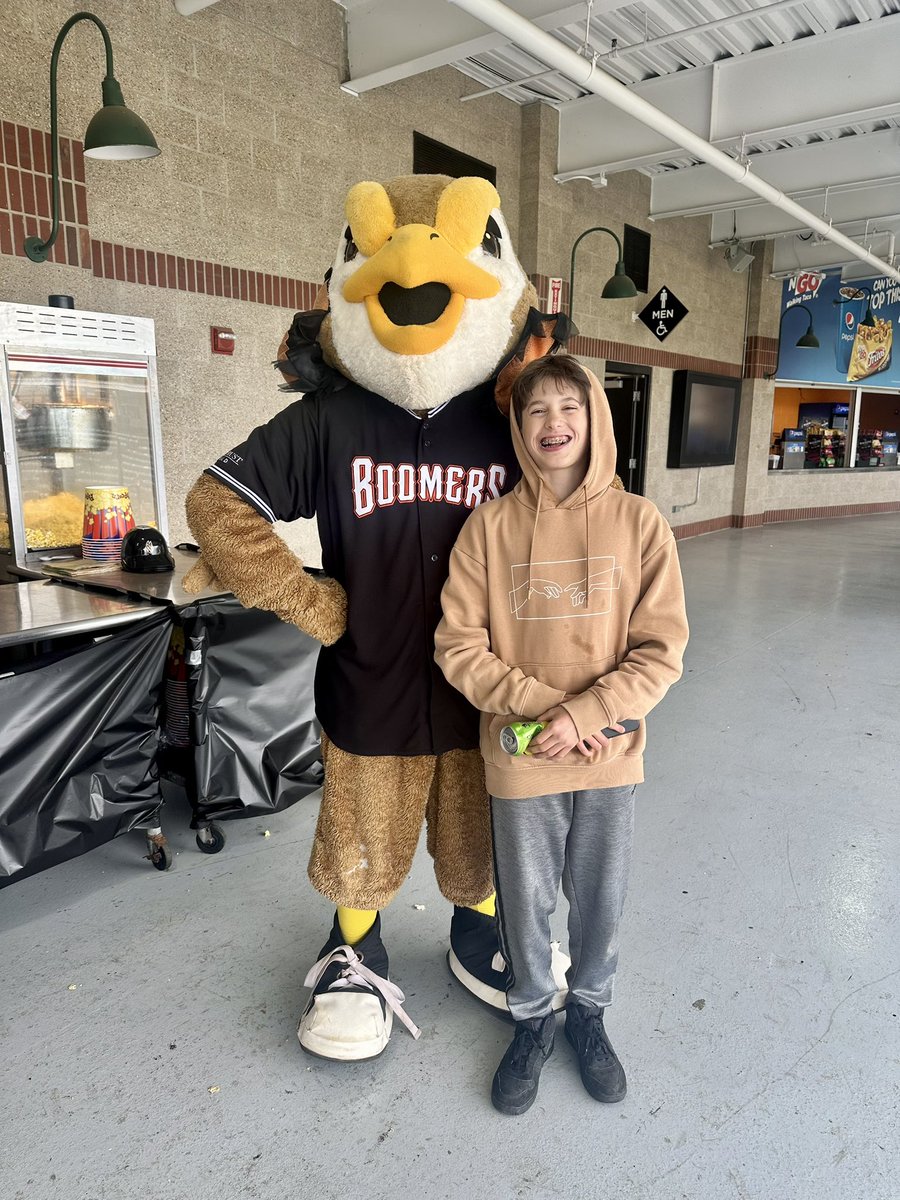 Station Middle School (@stationms220) on Twitter photo Our 7th graders had a blast at the Schaumburg Boomers game today! A perfect day of fun, fresh air, and team spirit! <a href="/boomersbaseball/">Schaumburg Boomers</a> #FieldTripFun #MiddleSchoolMemories Our 7th graders had a blast at the Schaumburg Boomers game today! A perfect day of fun, fresh air, and team spirit! <a href="/boomersbaseball/">Schaumburg Boomers</a> #FieldTripFun #MiddleSchoolMemories