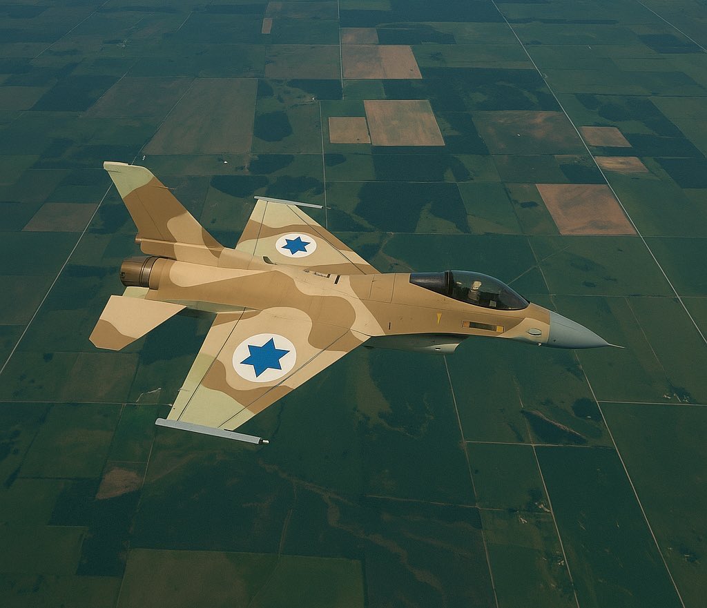 🇹🇷🇮🇱 | ÚLTIMA HORA: Aviones de combate turcos entran en el espacio aéreo sirio y emiten advertencias a los aviones israelíes que realizan ataques.