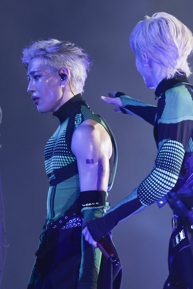 markbam thinker tweet media