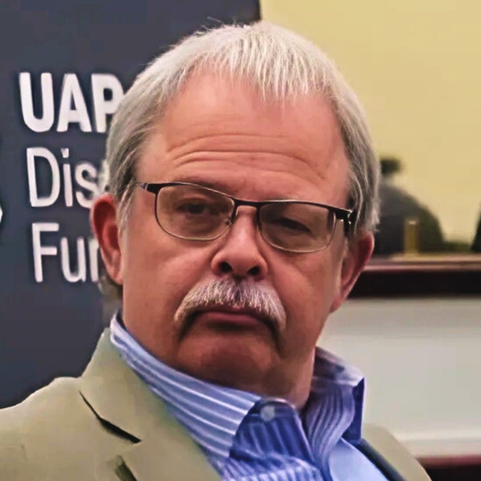 It's the perfect time for this crucial statement from Dr. Eric Davis to be restated:

"The release of the information is driven strictly by the [UFO] phenomenon itself."

He knows a thing or two about the Phenomenon's sekrets, so pay attention.

#ufo #uap #ovni
