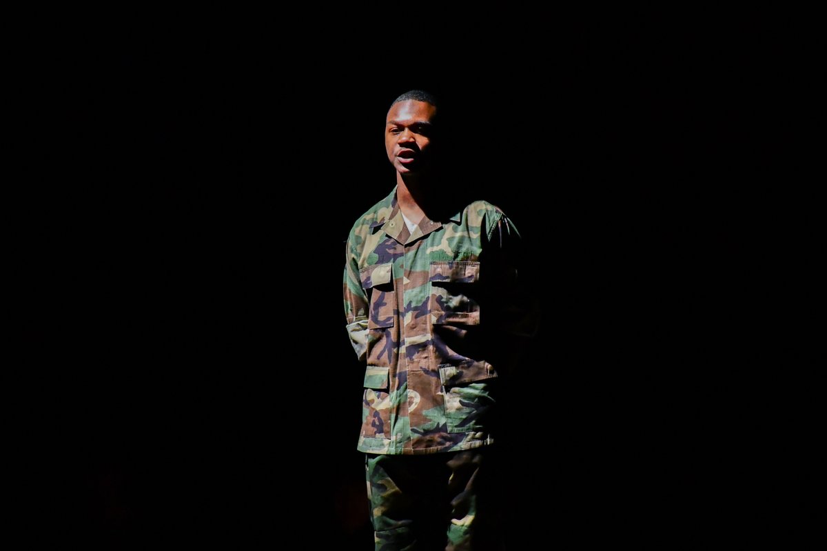 Don't forget to get your tickets to attend Mount Carmel Theater's Production of A Few Good Men. See you tomorrow at 7:00 or Sunday at 2:00. 

mchs.org/students/stude…