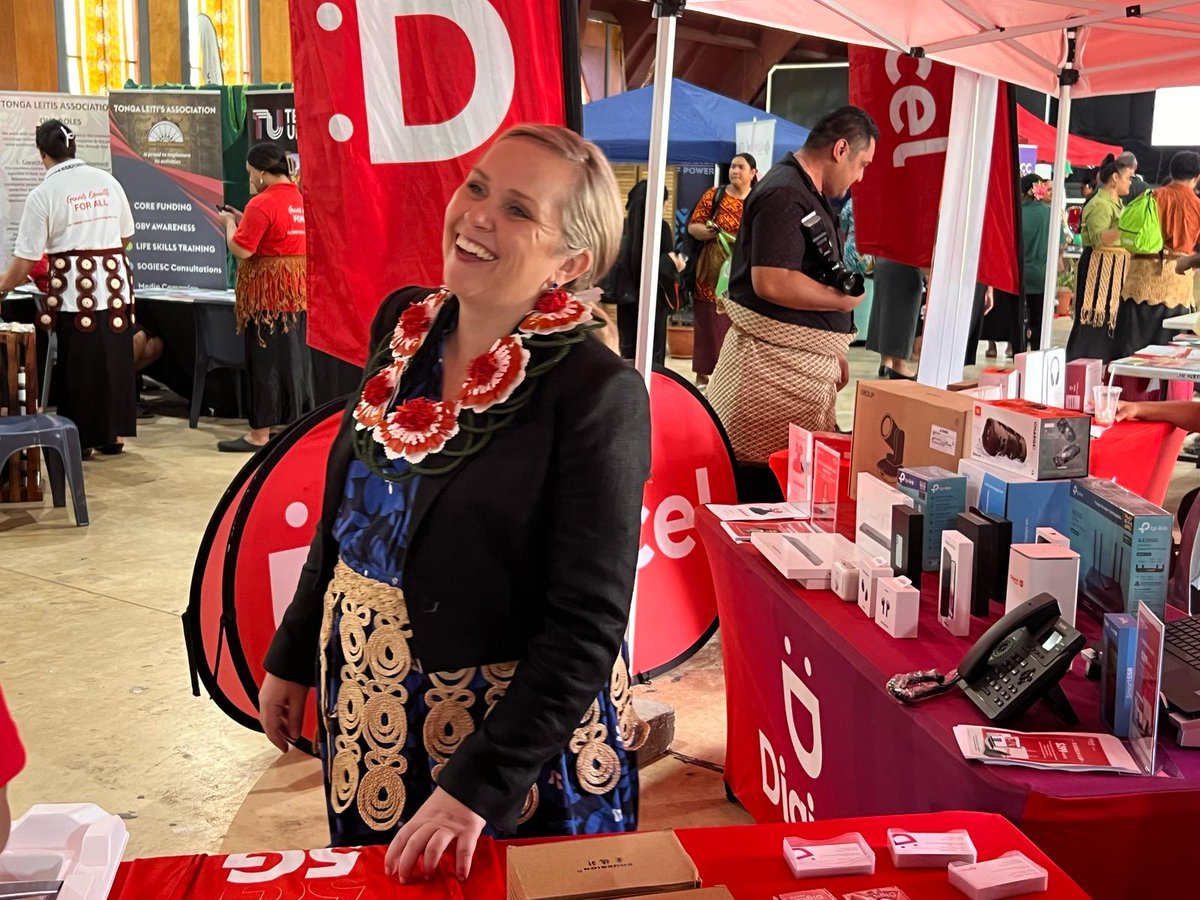 "[This ICT Expo] is about building a society where technology empowers every Tongan," Acting High Commissioner Gleeson said at the opening yesterday. We're so pleased that our grantee partner Tonga Women in ICT continue to educate us about emerging technoglogies. A great day!