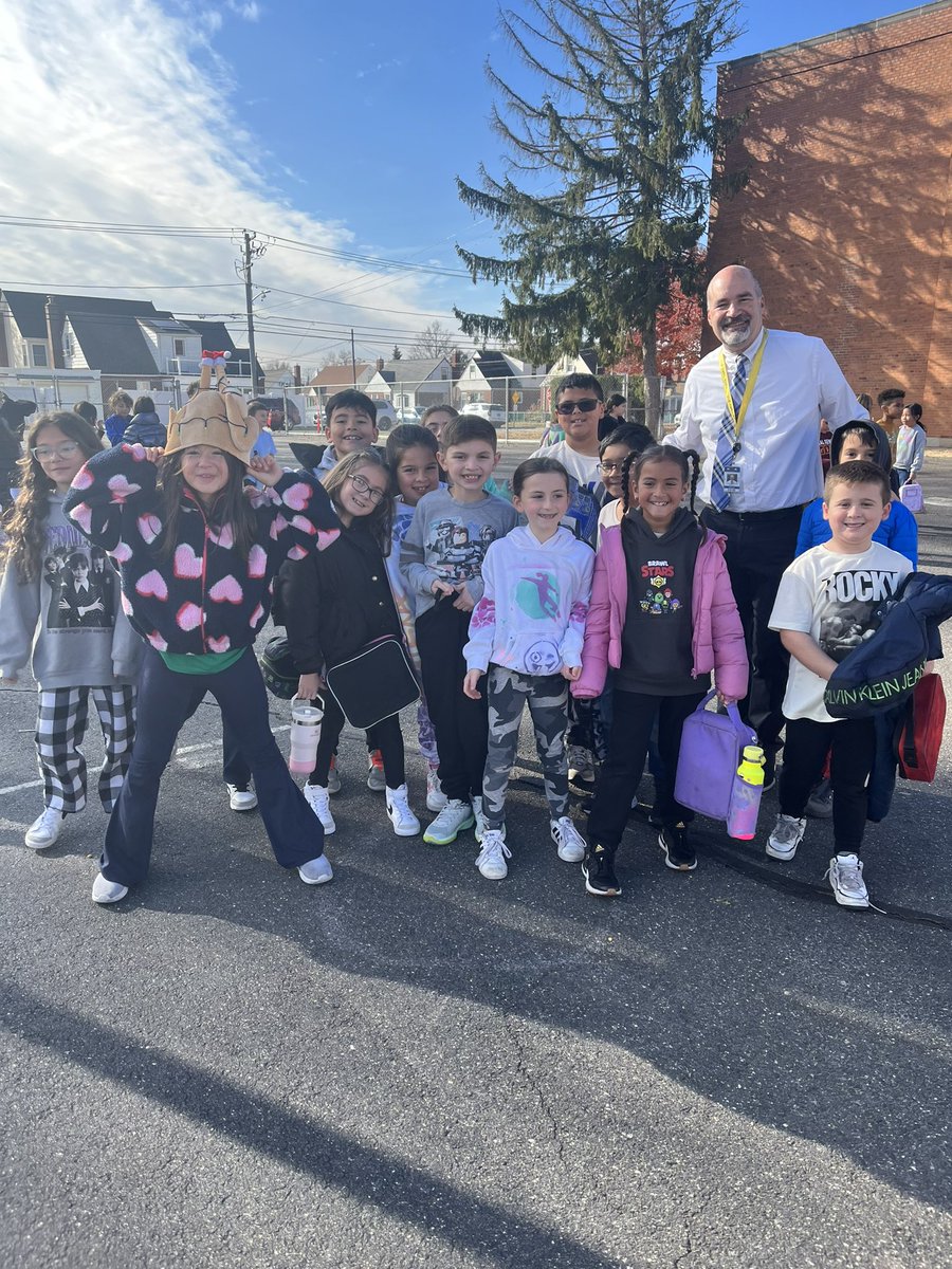 Polk Street School tweet media