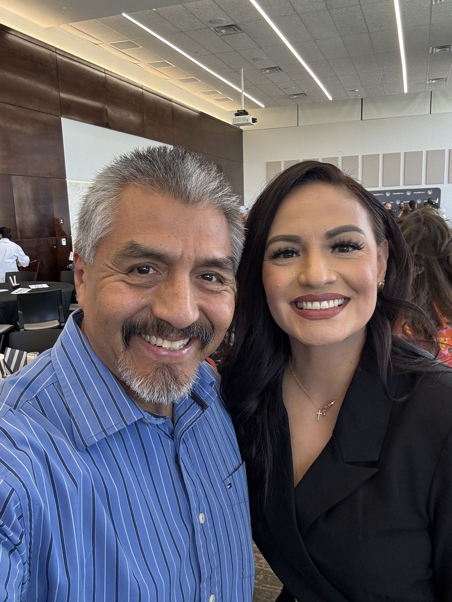 Luis Iturriaga M. Ed. (@liturriaga_hms) on Twitter photo Congratulations to <a href="/DMunoz_HMS/">Deneé Munoz</a> for being one of the four finalists for Support Personnel of The Year! One of the hardest working individuals at <a href="/HERNANDO_MS/">Dr. Jesse A. Sepulveda</a> A very well deserved honor! Proud to have worked with her during my time there. #TeamSISD #ALLIN Congratulations to <a href="/DMunoz_HMS/">Deneé Munoz</a> for being one of the four finalists for Support Personnel of The Year! One of the hardest working individuals at <a href="/HERNANDO_MS/">Dr. Jesse A. Sepulveda</a> A very well deserved honor! Proud to have worked with her during my time there. #TeamSISD #ALLIN