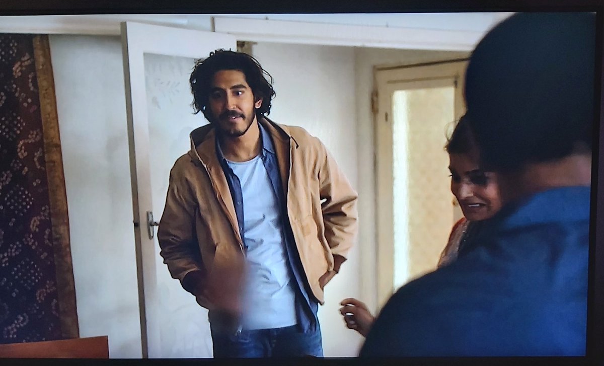 Boykotu deldiğim için özür dilerim ama Netflix şifremi unuttuğum için Tabii'den film açıyım dedim, burda da alkole sansür koymuşlar. Fazla Japon pornosu izliyorlar herhalde bu kadar aptallık fazla

#BoykotaDevamEdiyoruz