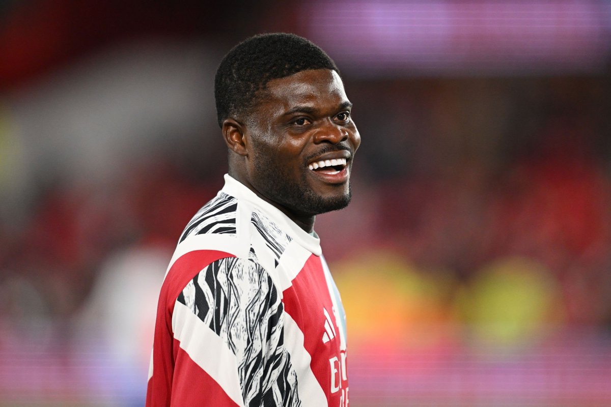 FabrizioRomano's tweet photo. 🚨🇬🇭 Arteta praises Thomas Partey while new deal talks continue: “He’s a starter for us. He’s the player who’s played the most minutes in his position”.

“For the biggest game of the season we didn’t have him but Rice did a great job. Now we have him back so more options”. https://t.co/LtrsjhpmZl