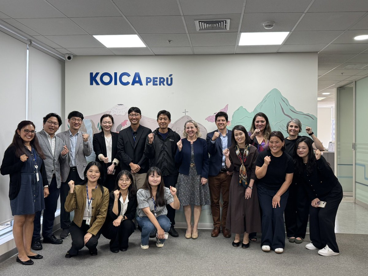 Today marks the end of KOICA’s two-week mission to Peru. The <a href="/ACNURPeru/">ACNUR Perú</a> team is deeply grateful for their expertise, dedication, and energy. 

We met as colleagues and part as friends. Thank you for everything! 🇺🇳🤝🏽🇰🇷
친구들, 감사합니다