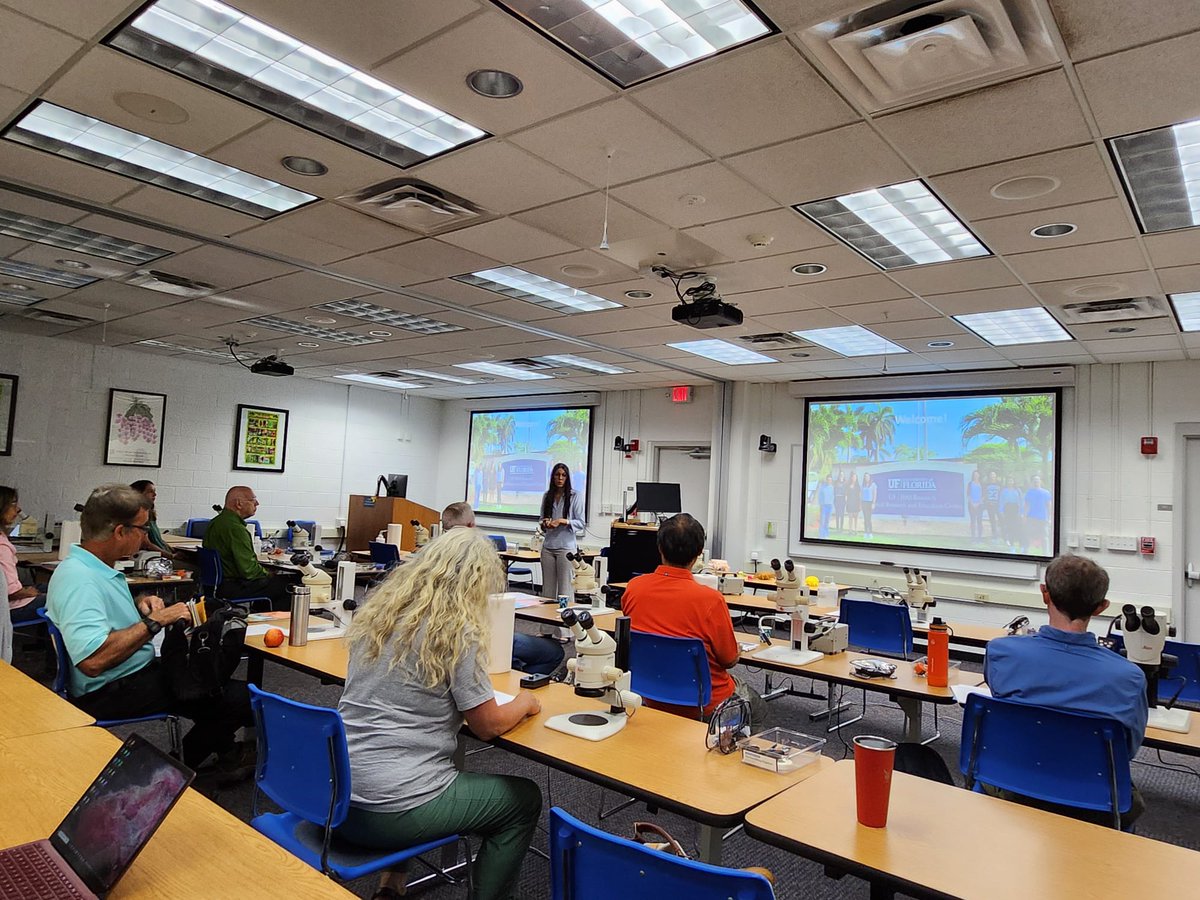 alex_revynthi's tweet image. May is a month dedicated to #acarology. On May 1-2 #Extension  county faculty participated in an in-service training on #mites of Ag importance. Special thanks to the presenters and the @IFAS_Extension for the support! @UFTropical @UFEntNem @UF_IFAS