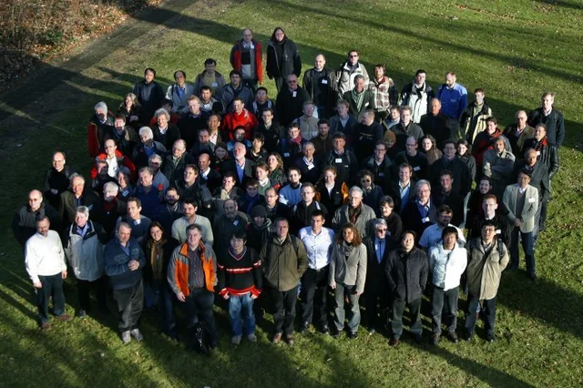 Codyy_RL's tweet photo. @fireRL_ Bro. You dont understand, THIS is what 100 people looks like. The gorilla is MAULING these poor souls https://t.co/8crY0mmWZd