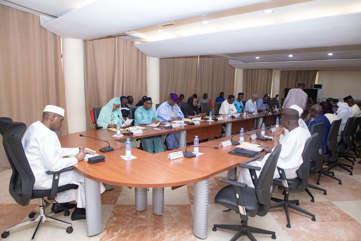 Malijetactu's tweet image. Prévention des inondations à Bamako : Le Gouvernement accélère la libération des passages et le nettoyage des systèmes d'évacuation malijet.com/a_la_une_du_ma… #malijet #Mali #Prévention #inondations #Bamako #Gouvernement #libération #passages #nettoyage #systèmes #évacuation