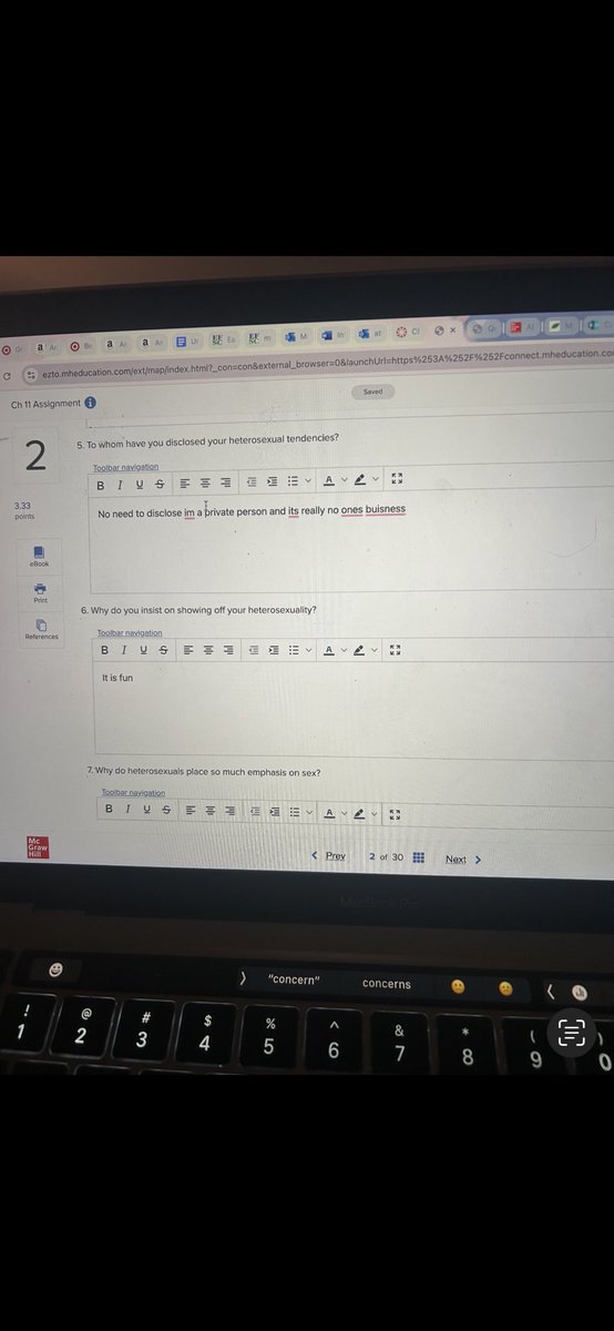 TheKid_321's tweet image. Yo @realDonaldTrump this what kinda questions my GF is being forced to answer in College Classes…🤬🤷🏻‍♂️ WTF is This Shit?!?!? #EFSC @EasternFlorida