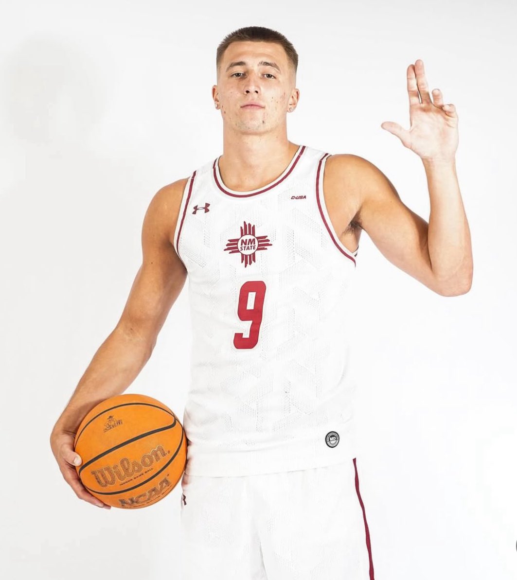 BREAKING: 6’4 Anthony Wrzeszcz has announced he will be transferring to <a href="/NMStateMBB/">NM State MBB</a> per his Instagram page.

Hands down one of the best competitors I’ve ever evaluated in my career as a scout.