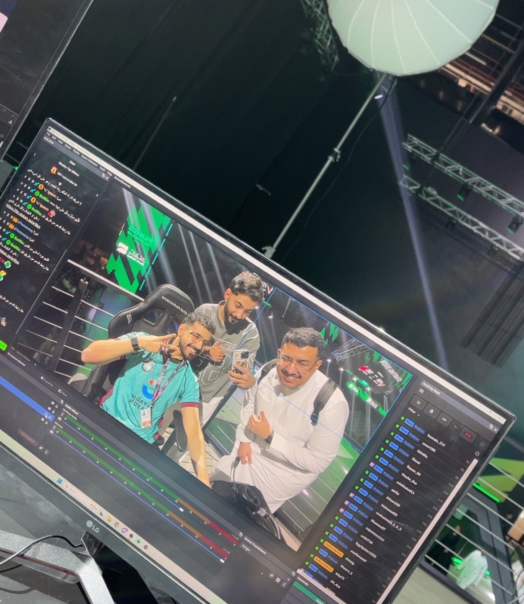 يومين كانت رهيبة، سعدت بالواتش بارتي اللي سويناه من الستيج في الدوري في قلب البوليفارد ❤️

وباذن الله انكم استمتعتوا معانا ونشوفكم قريب مره ثانية 👀🤌🏻