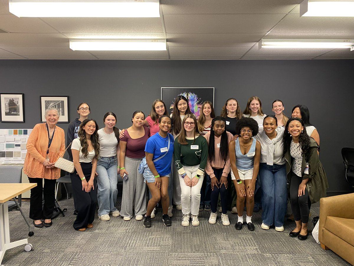 madisoncsevans's tweet image. Had an amazing time teaching high school students about public health, neurosurgery, and where they intersect! From clinical case discussions to a powerful panel with residents and faculty, it was an inspiring day. Big thanks to @UMDNeurosurgery for the support!