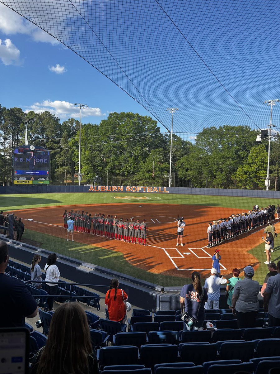 Final weekend at the Jane. <a href="/AuburnSoftball/">Auburn Softball</a> hosts NC State beginning at 6pm central. <a href="/brant_daughtry/">Brant</a> and I are on the air with pregame coverage. Join us on <a href="/WEGL_AU/">WEGL 91.1 FM</a> and the <a href="/AuburnTigers/">Auburn Tigers</a> app. #WarEagle