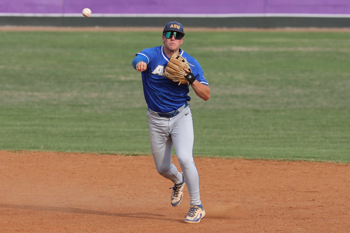 𝐀𝐥𝐛𝐚𝐧𝐲 𝐒𝐭𝐚𝐭𝐞 𝐝𝐞𝐟𝐞𝐚𝐭𝐬 𝐒𝐩𝐫𝐢𝐧𝐠 𝐇𝐢𝐥𝐥 𝐭𝐨 𝐫𝐞𝐦𝐚𝐢𝐧 𝐢𝐧 𝐭𝐡𝐞 𝐰𝐢𝐧𝐧𝐞𝐫𝐬 𝐛𝐫𝐚𝐜𝐤𝐞𝐭! 🐏

ASU - 8
SHC - 5

#SIAC | #SIACBSB | #LeadersRiseHere