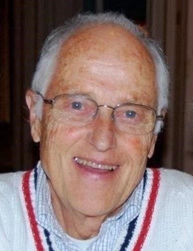 We are saddened to share the news that Russell A. King ’52, retired partner at King + King Architects, died peacefully on April 25 at the age of 96. bit.ly/3ERO80z