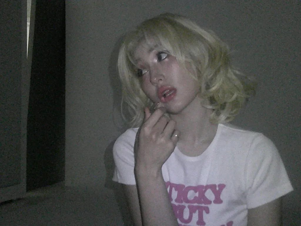 dumb mutt tweet media