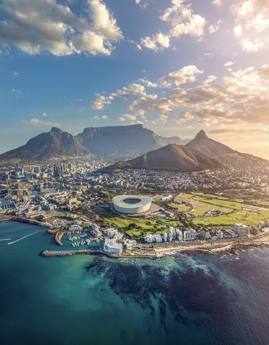 街がまるごとテーマパークの様な南アフリカ🇿🇦の港湾都市ケープタウン