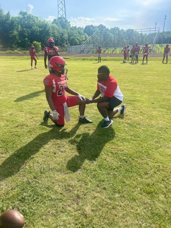 vontaviousb51's tweet image. Chase Your Goals🏈

check me out DL &amp;amp; OL(51) Junior Season 

hudl- hudl.com/profile/201377… 
pos: OL,DL
c/o :2026
HT: 6’0
WT:220
Cell: 662-998-1637
School: yazoo city high school
City: Yazoo city
State: Mississippi