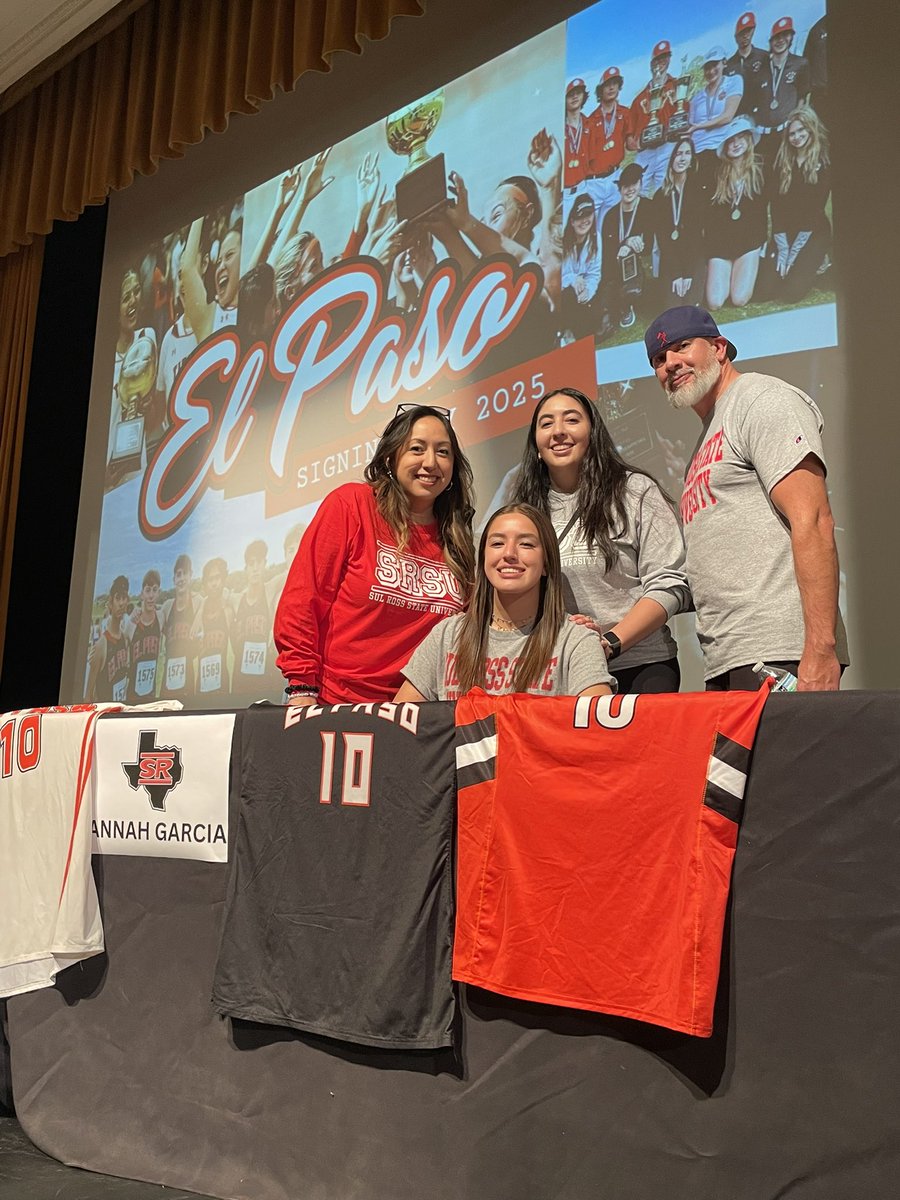 El Paso High School Volleyball (@elpasovb) on Twitter photo Just getting started ! Sul Ross Volleyball here she comes!ππ§‘ Just getting started ! Sul Ross Volleyball here she comes!ππ§‘