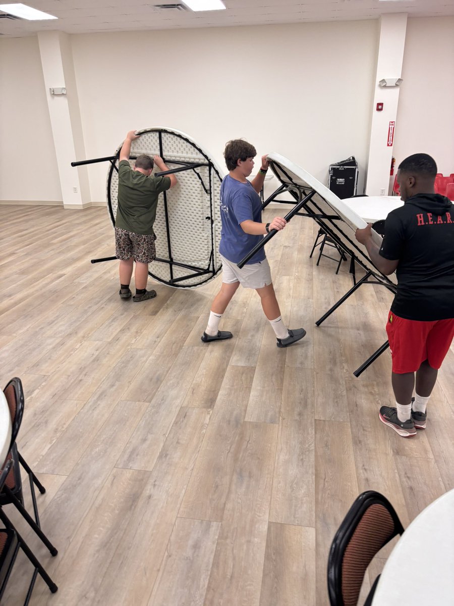 The guys are setting up for the big day. Tomorrow we will host our annual Dodge County Football auction. It’s not too late to buy a ticket to the best auction in Middle Georgia!!