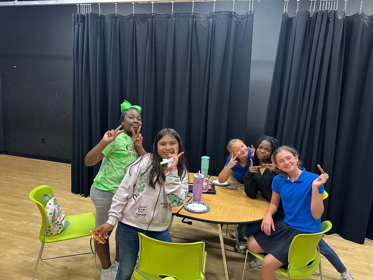 Ms. Zuccarelli's homeroom class took top honors at the 1st Science Tournament of Champions.
“A School of Community Citizenship”
#agreatplacetobee #beethedifference
🐝💛🐝💛
@IRCSchools