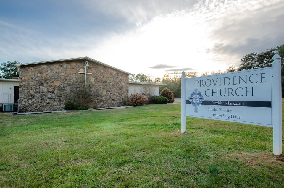 Committed to proclaiming the absolute rule of Jesus Christ. Join us for worship on Sunday: 9 or 11 AM