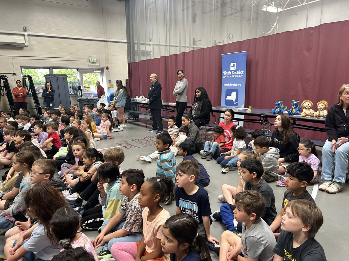 The dental assembly at VRS this week gave students a fun, hands-on way to learn about healthy habits and taking care of their teeth. Thanks to our presenters for making it engaging and educational!