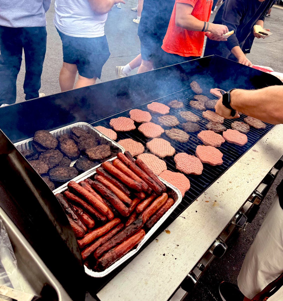 Minooka Strength and Conditioning (@minookastrength) on Twitter photo ✅Spring Clean Up Complete✅
➡️When you have the facilities that we have, you take care of them!
✅Campus Cleaned
✅Weight Room Cleaned
➡️100 burgers🍔
➡️100 hot dogs🌭
0️⃣ left overs
<a href="/Minooka_Indians/">Minooka Football</a> <a href="/MCHS_AO/">MCHSAthletics</a> <a href="/MCHSDistrict111/">MCHS District #111</a> <a href="/NHSSCA/">NHSSCA</a> <a href="/MCHSBoysBball/">Minooka Boys Basketball</a> <a href="/RecruitTheNook/">Minooka Football Recruiting</a> ✅Spring Clean Up Complete✅
➡️When you have the facilities that we have, you take care of them!
✅Campus Cleaned
✅Weight Room Cleaned
➡️100 burgers🍔
➡️100 hot dogs🌭
0️⃣ left overs
<a href="/Minooka_Indians/">Minooka Football</a> <a href="/MCHS_AO/">MCHSAthletics</a> <a href="/MCHSDistrict111/">MCHS District #111</a> <a href="/NHSSCA/">NHSSCA</a> <a href="/MCHSBoysBball/">Minooka Boys Basketball</a> <a href="/RecruitTheNook/">Minooka Football Recruiting</a>