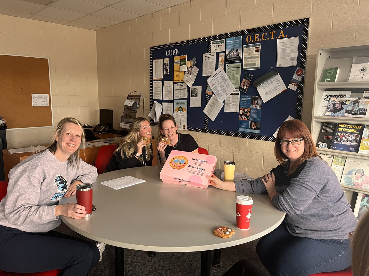 A Wednesday morning staff “meet and treat” in support of <a href="/5CountiesKids/">Five Counties Children's Centre</a>. Building community one cookie at a time! <a href="/PVNCCDSB/">PVNCCDSB</a> <a href="/TimHortons/">Tim Hortons</a>