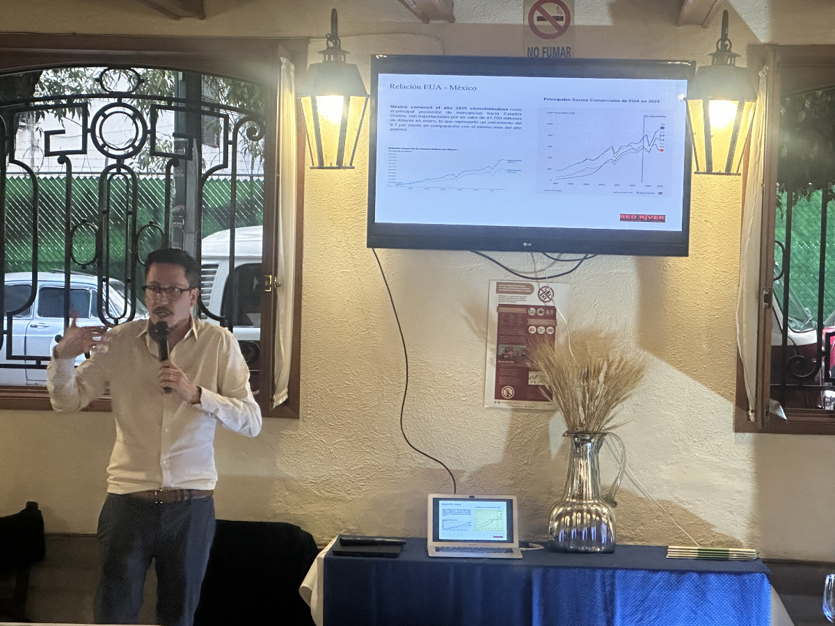 _GreenTology_'s tweet image. #CoberturaGT | Inicia una de las #TechNights 2025 acerca de las Smart factories &amp;amp; industria 4.0 #SmartMediaGroup #Greentology