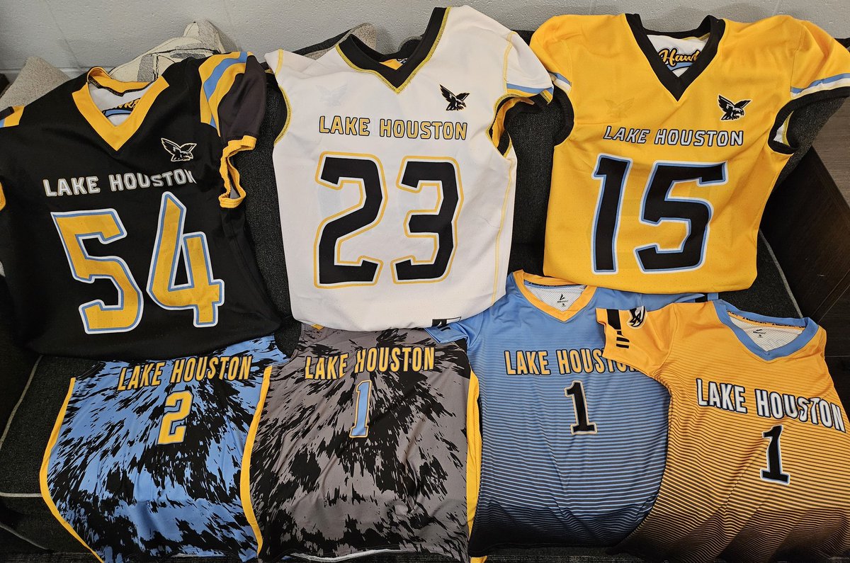 Here's a sneak peek 👀 We will be starting the 25-26 Athletic season in style! #FlyHawksFly <a href="/LH_Hawks_Ath/">Lake Houston MS Boys Athletics</a> <a href="/HumbleISD_LHMS/">Lake Houston Middle School</a>