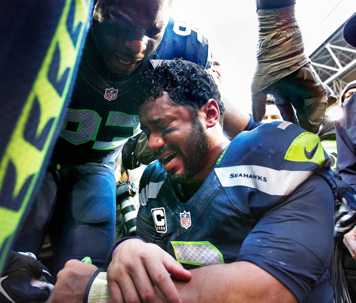 BandoKnowsBall's tweet image. True or False? 

Seattle should retire the jersey number #3 for Russell Wilson.