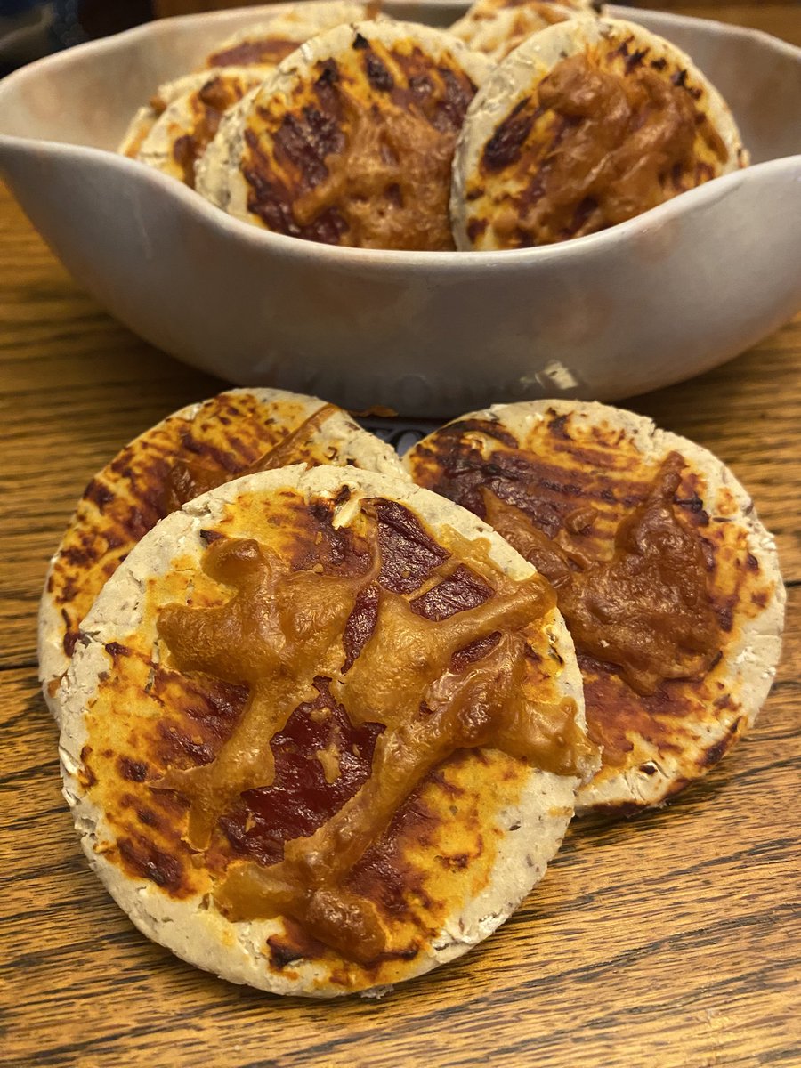 kyocumtlc's tweet image. Made Wolfgang Pups gluten free dog biscuits tonight with ingredients in my pantry. If you would like the recipe, vote for me. favchef.com/2025/r-kent-yo….  @kentyocumKCRPDC #favchef #favechef2025 @carlahall