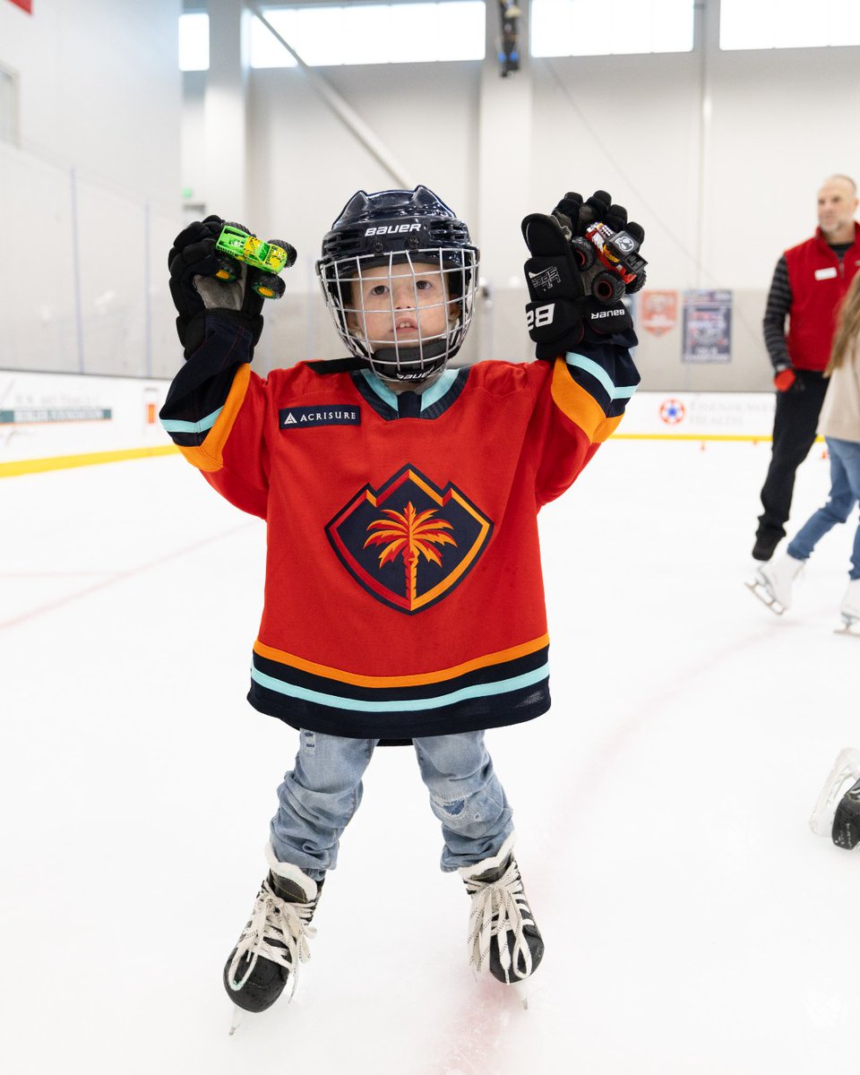 Those smiles say it all! These kids are READY for Hot Wheels Monster Trucks Live Glow-N-Fire on June 28th-29th at Acrisure Arena! 🚗

Head on over to ticketmaster to get your tickets today 🎟🔥
